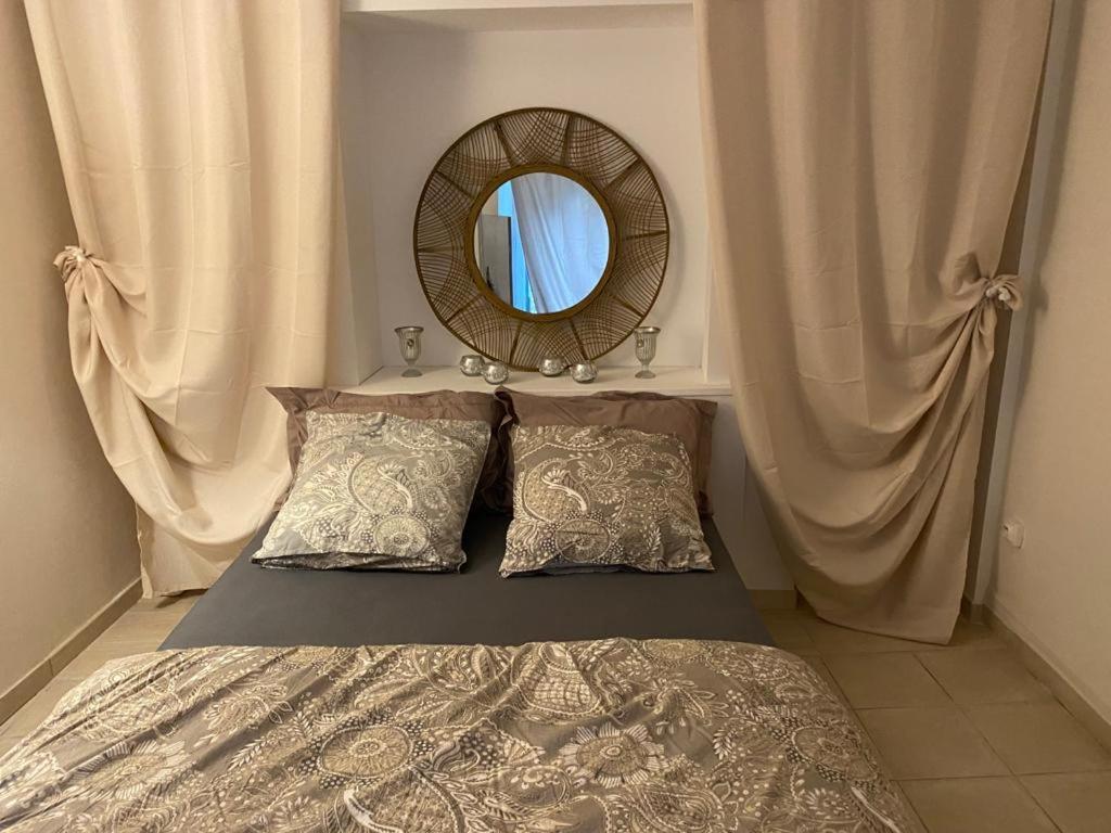 La Reine Appartement Avranches Buitenkant foto